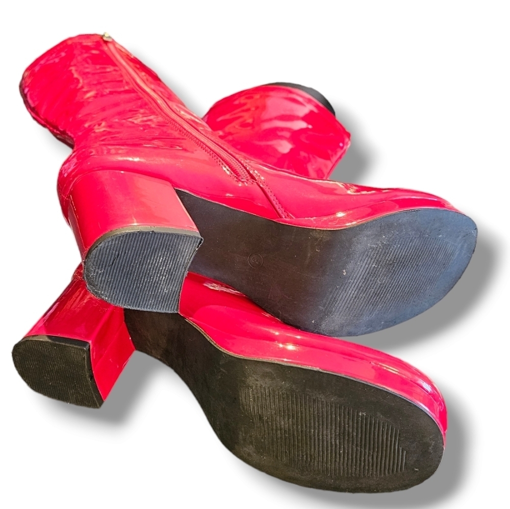 Knee-high Red patent leather boots. Block Heel. Size 8 - Picture 5 of 8